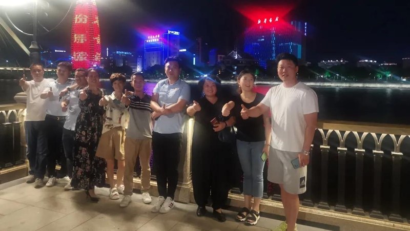 合影 合影